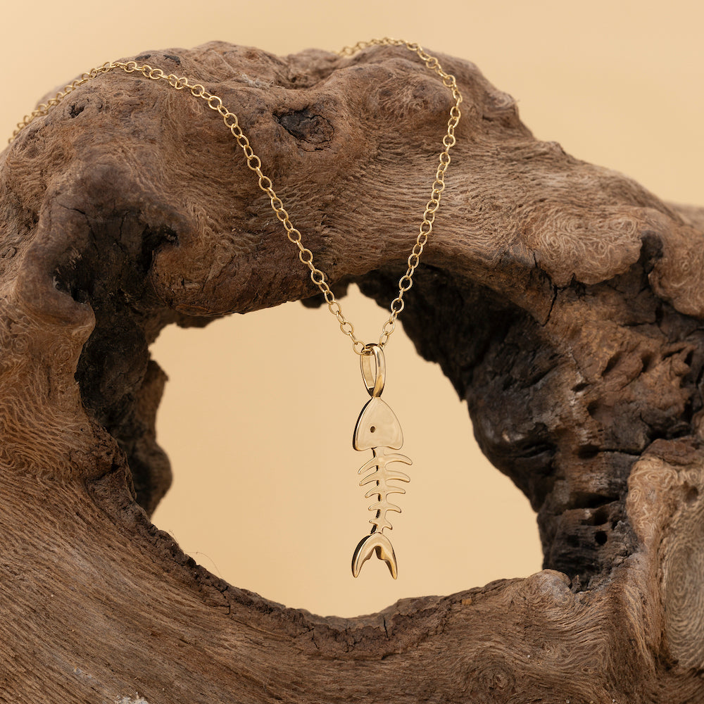 9ct Yellow Gold and Diamond Fishbone Necklace - Connector Loop