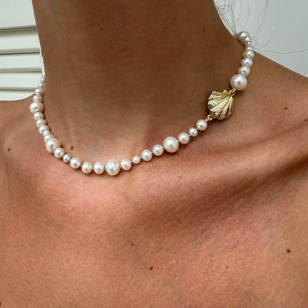 9ct Yellow Gold Necklace with Baroque Pearls and Gold and Diamond Shell