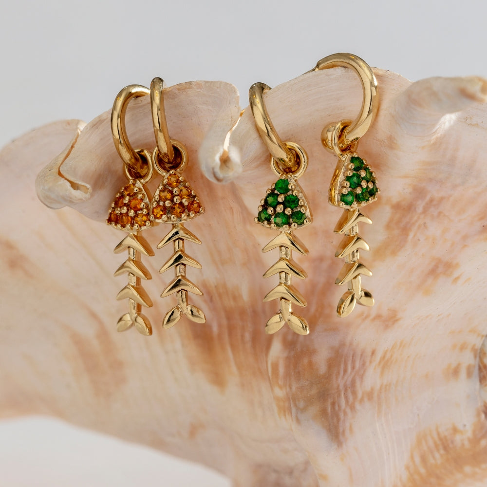 9ct Yellow Gold Fishbone Charms with Pavé-Set Tsavorite Head