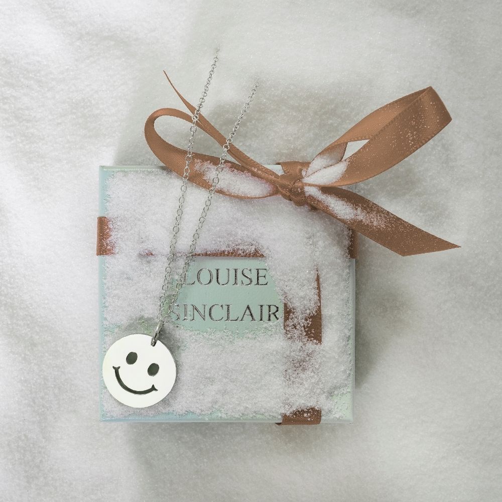 9ct White Gold Cutout Smiley Necklace (Small/Large)